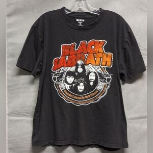 Hollister Black Sabbath "Generals Gathered in Their Masses" Men's T-Shirt Size M